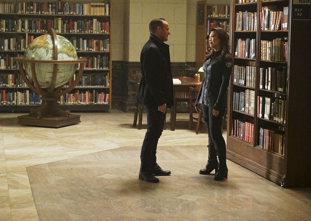 Agentes de S.H.I.E.L.D. : Foto Ming-Na Wen, Clark Gregg