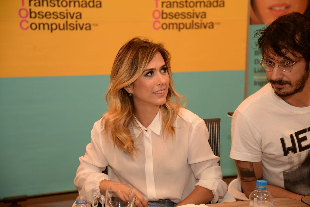 TOC - Transtornada Obsessiva Compulsiva : Foto