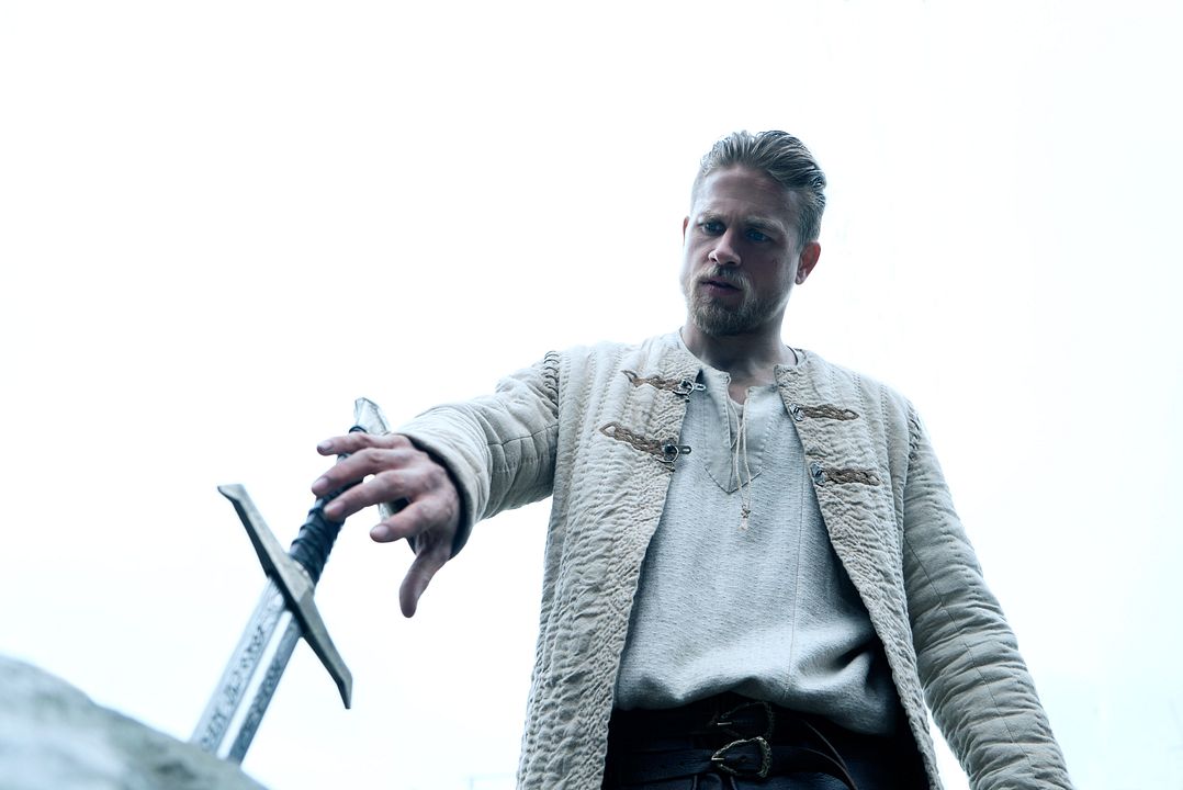 Rey Arturo: La leyenda de la espada : Foto Charlie Hunnam