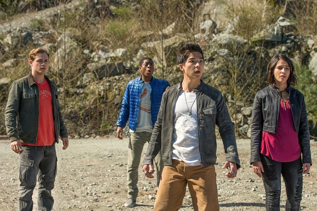 Power Rangers : Foto Dacre Montgomery, Naomi Scott, RJ Cyler, Ludi Lin