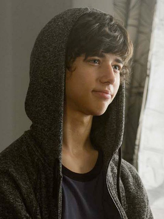 Póster Uriah Shelton