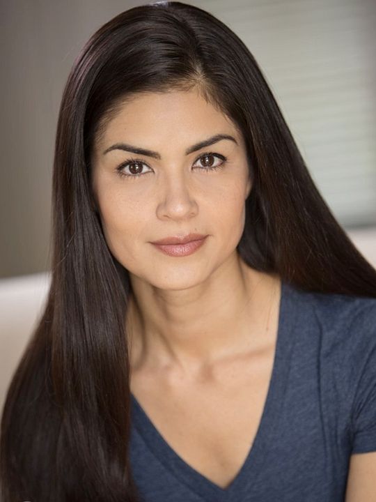 Póster Alma Sisneros