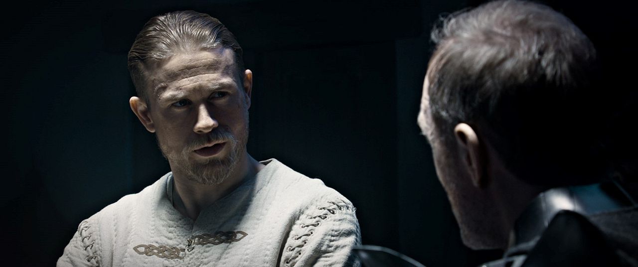 Rey Arturo: La leyenda de la espada : Foto Charlie Hunnam