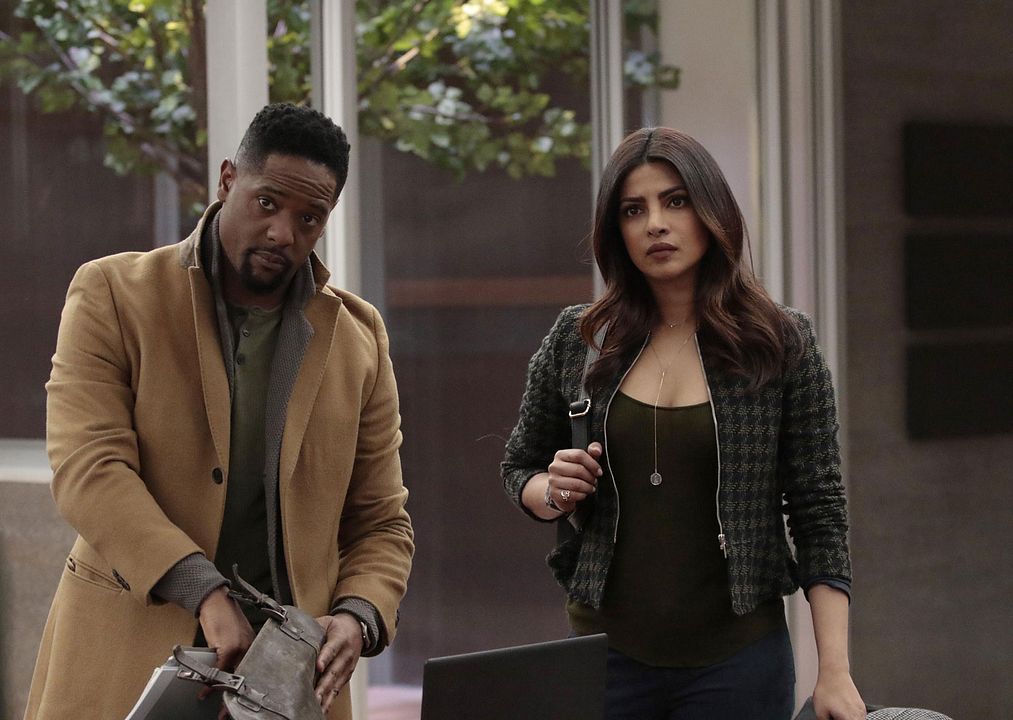 Foto Priyanka Chopra Jonas, Blair Underwood