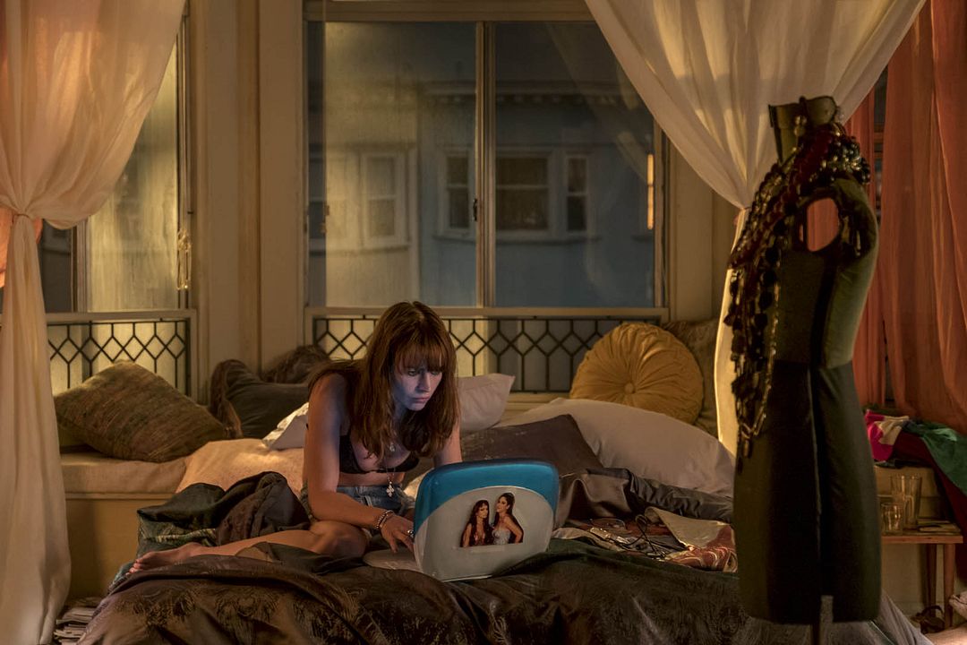 Girlboss : Foto Britt Robertson