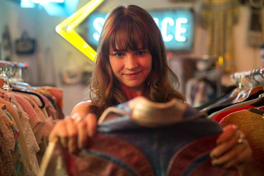 Girlboss : Foto Britt Robertson