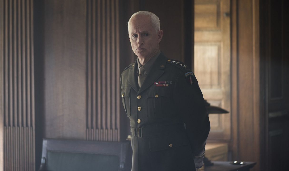 Churchill : Foto John Slattery