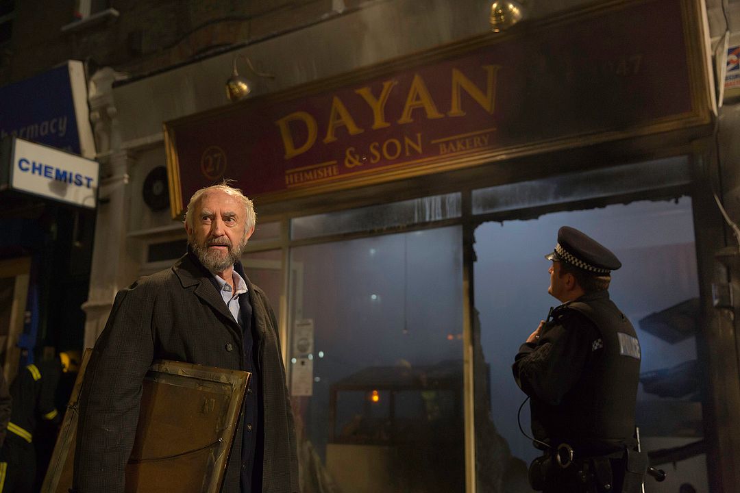 Dough : Foto Jonathan Pryce