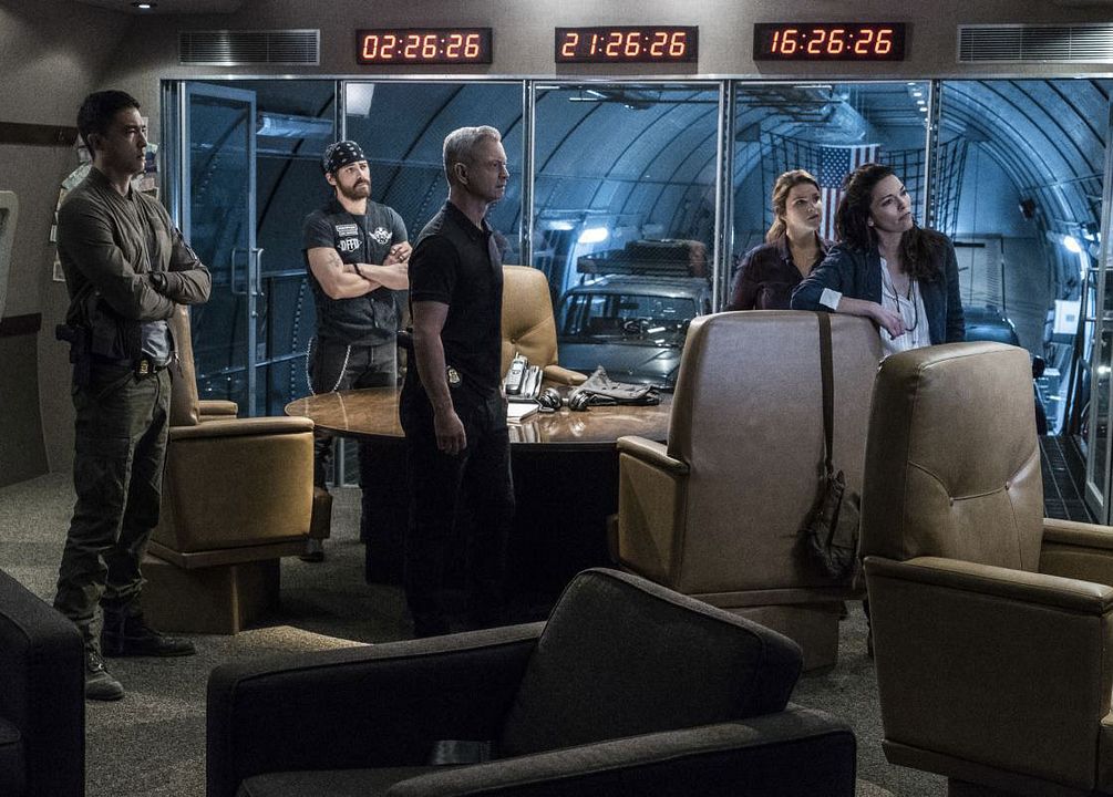 Mentes criminales: sin fronteras : Foto Gary Sinise, Daniel Henney