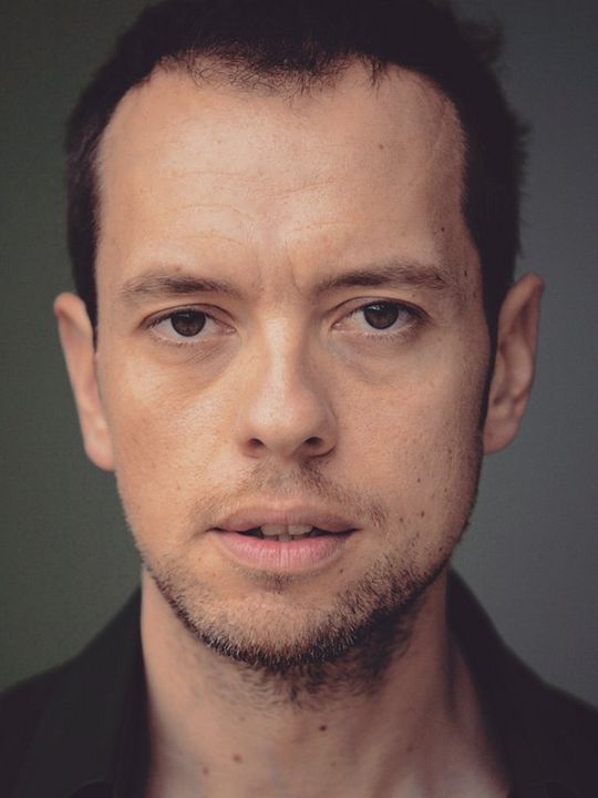 Póster Steve Mouzakis