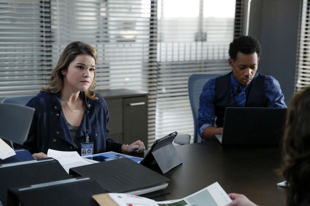 Mentes criminales: sin fronteras : Foto Tyler James Williams