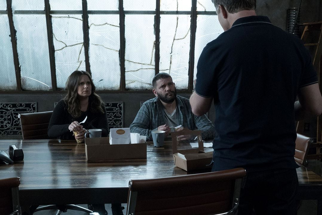 Scandal : Foto Katie Lowes, Guillermo Díaz