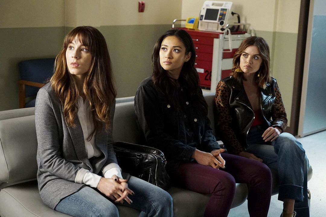Pretty Little Liars : Foto Troian Bellisario, Lucy Hale, Shay Mitchell