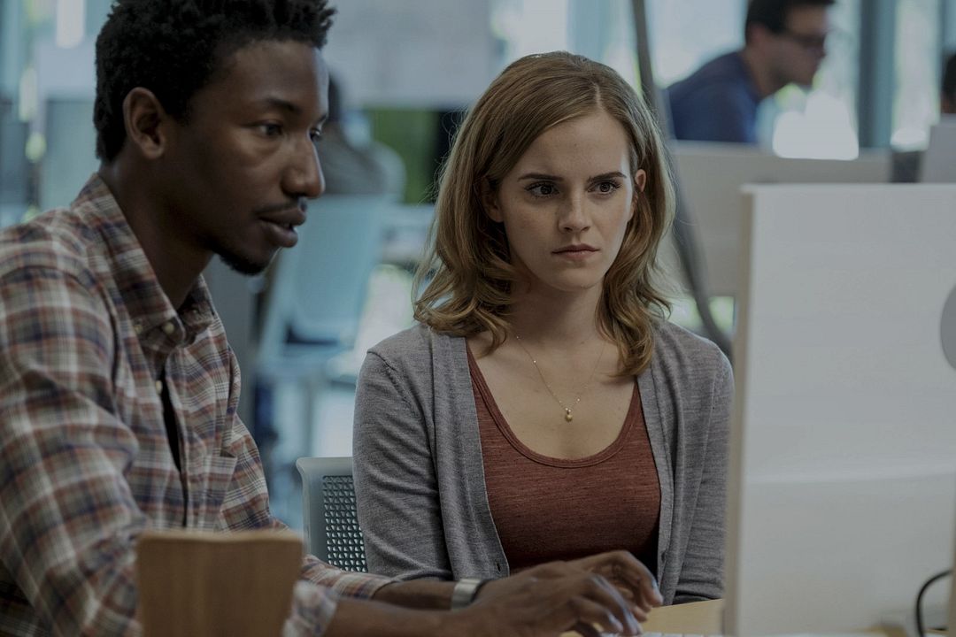 El círculo : Foto Mamoudou Athie, Emma Watson