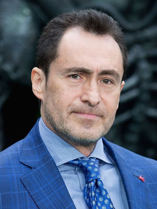 Póster Demian Bichir