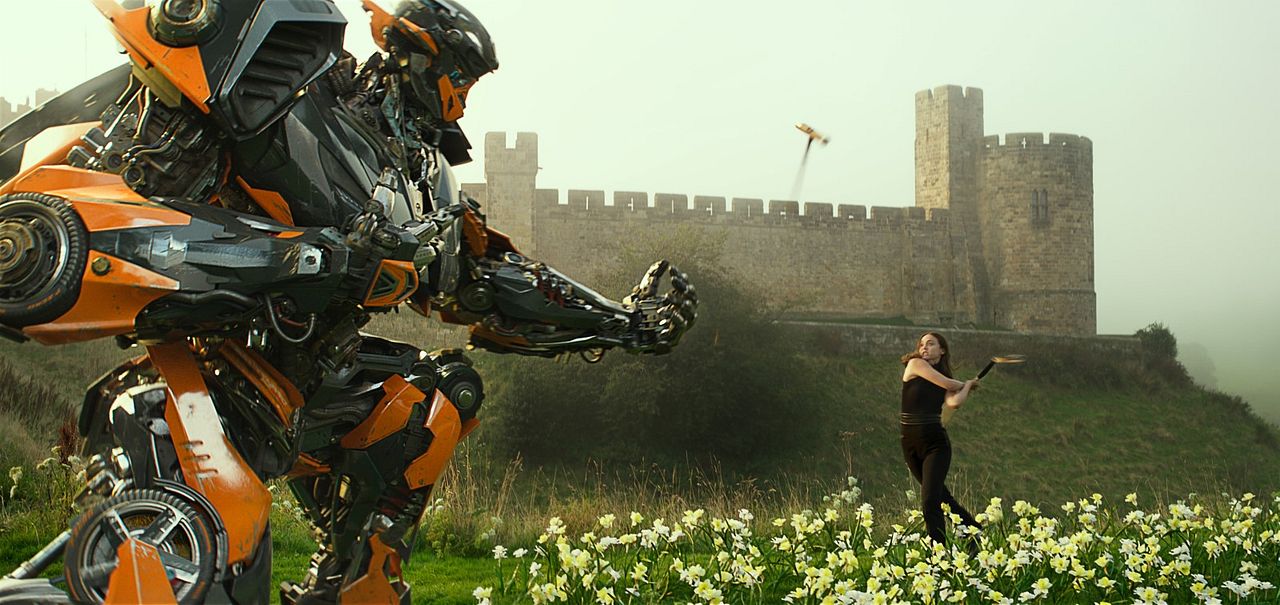 Transformers: El último caballero : Foto Laura Haddock