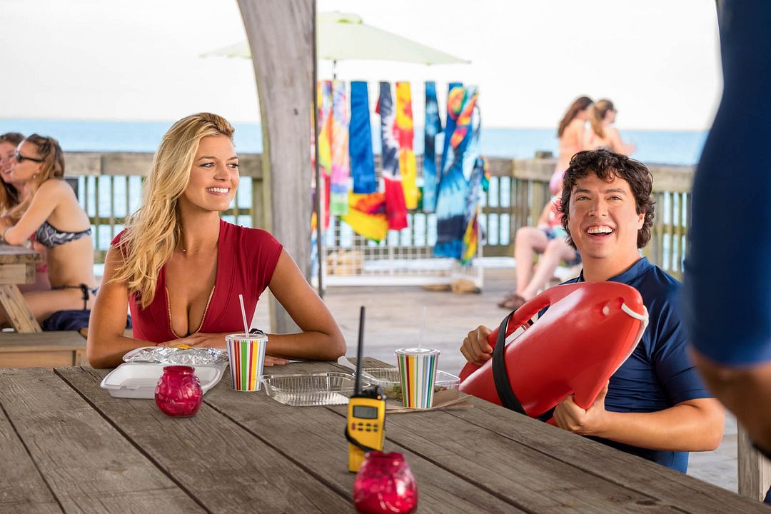 Baywatch: Guardianes de la bahía : Foto Jon Bass, Kelly Rohrbach