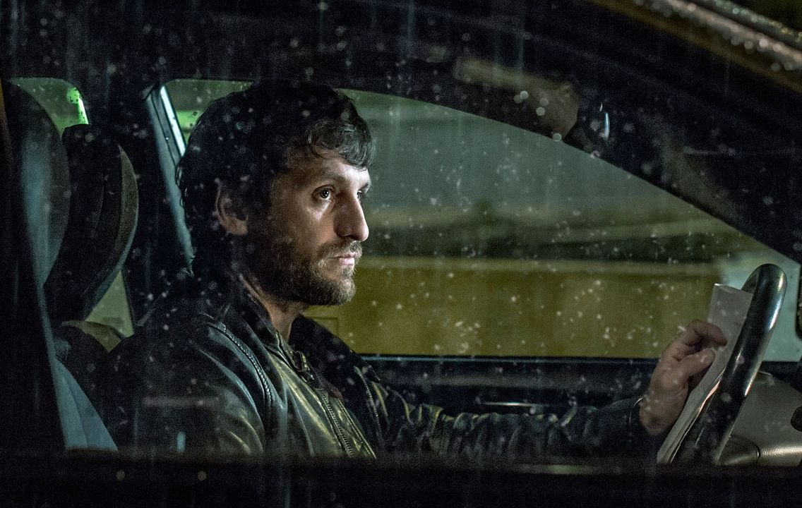 El aviso : Foto Raúl Arévalo