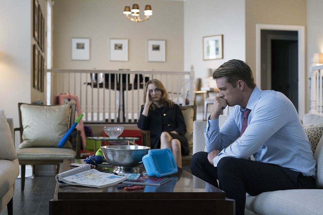 House of Cards : Foto Joel Kinnaman, Dominique McElligott