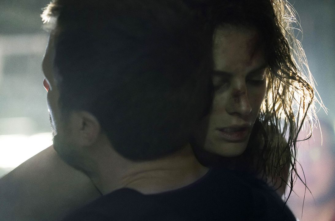 Absentia : Foto Stana Katic