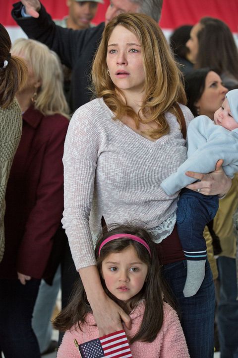 Gracias por tu servicio : Foto Haley Bennett