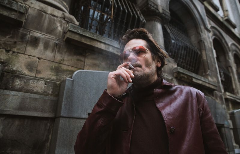 Comrade Detective : Foto