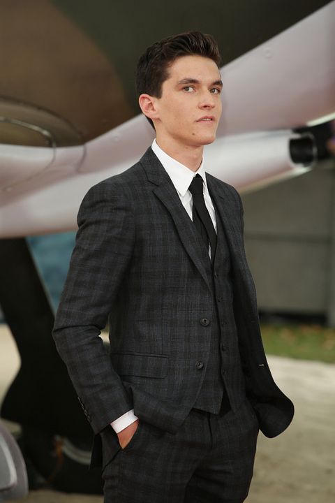 Cobertura de revista Fionn Whitehead