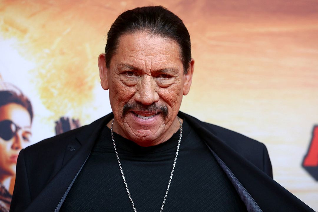 Cobertura de revista Danny Trejo