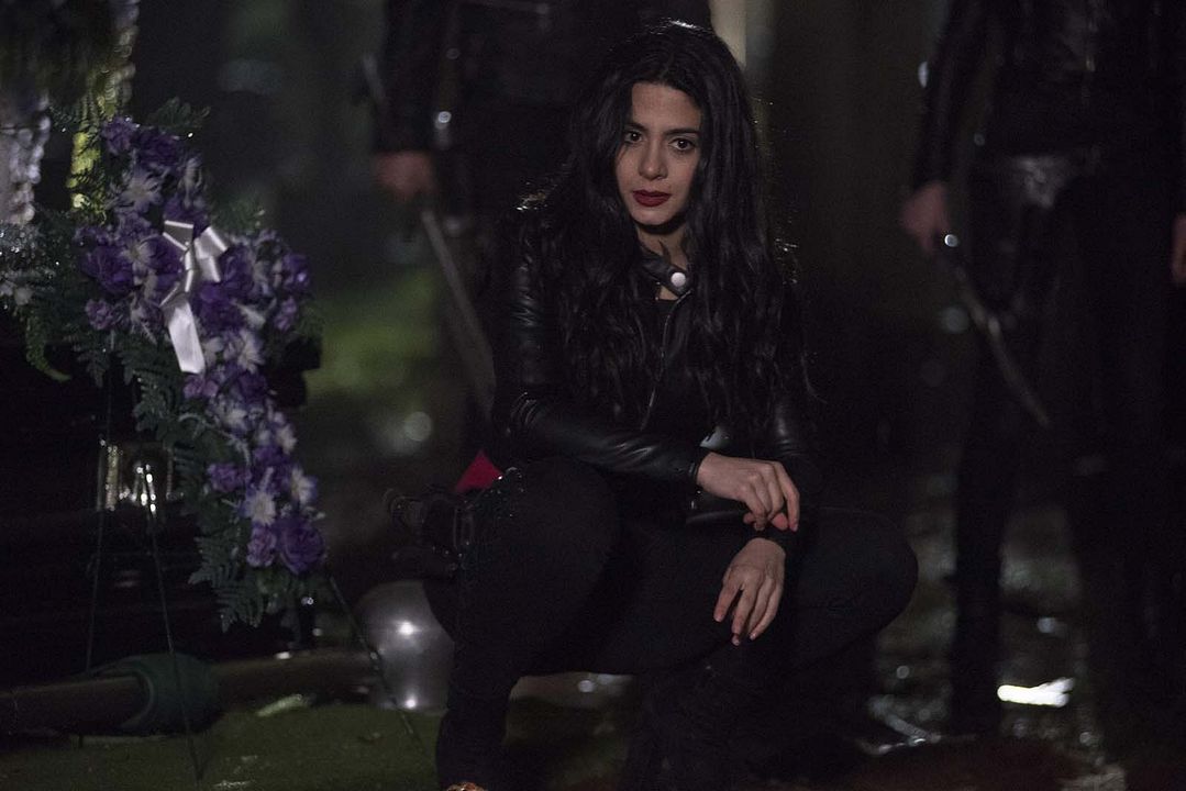 Shadowhunters : Foto Emeraude Toubia