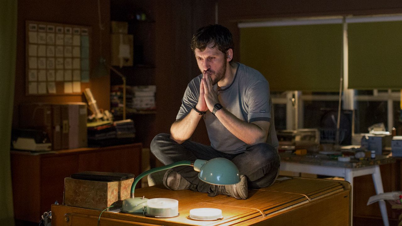 El aviso : Foto Raúl Arévalo