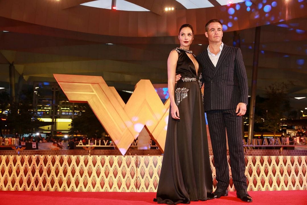 Mujer Maravilla : Cobertura de revista