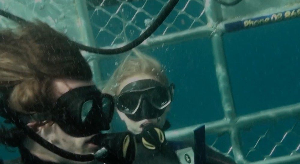 Terror profundo : Cobertura de revista