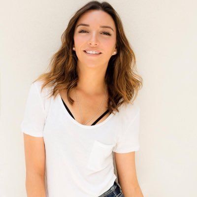 Póster Regina Blandón