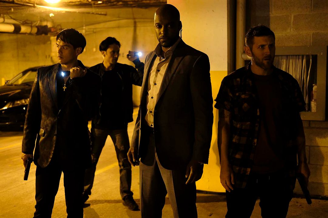 Somewhere Between : Foto Colin Lawrence