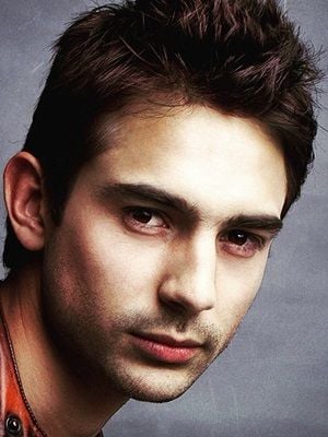 Póster Sebastian Eslava