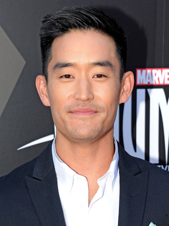 Póster Mike Moh