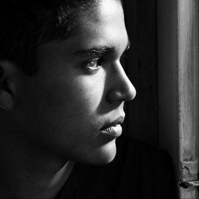 Póster Benny Emmanuel