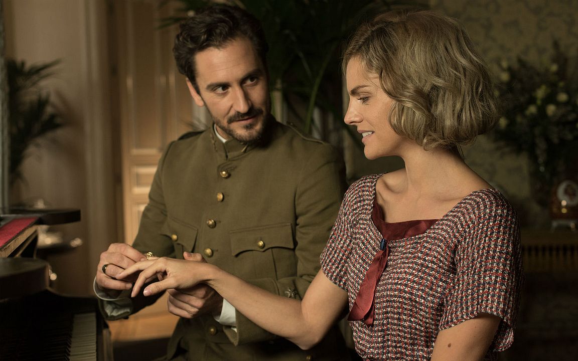 Cobertura de revista Amaia Salamanca