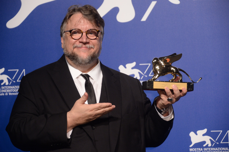 La forma del agua : Cobertura de revista Guillermo del Toro