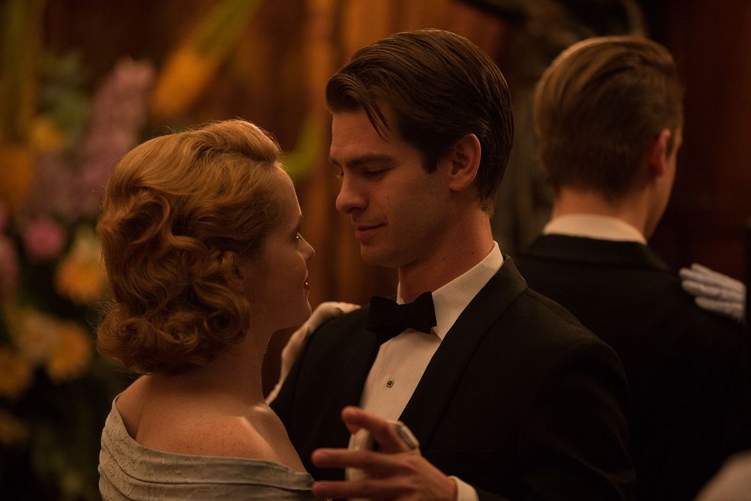 Una razón para vivir : Foto Claire Foy, Andrew Garfield