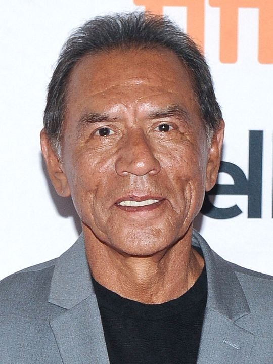 Póster Wes Studi