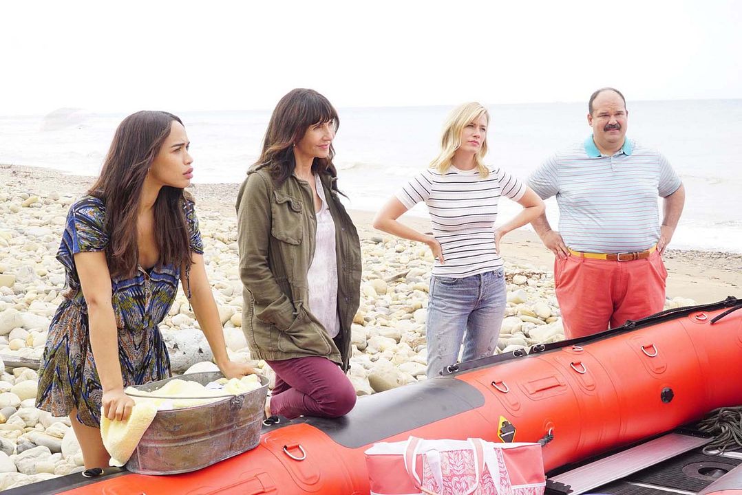 Foto January Jones, Mary Steenburgen, Cleopatra Coleman