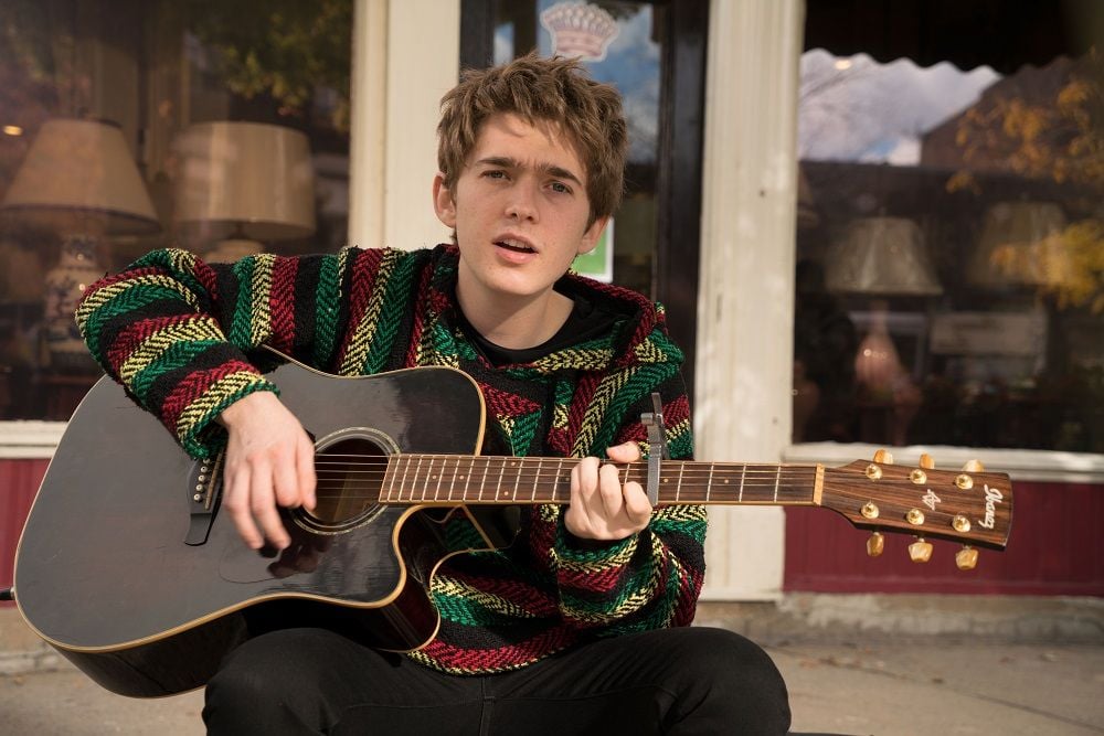 Los pasos de papá : Foto Austin Abrams