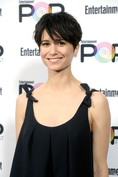Póster Katherine Waterston
