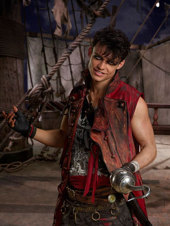 Descendientes 2 : Cobertura de revista Thomas Doherty