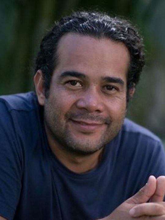 Póster Hatuey Viveros Lavielle