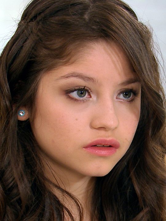 Póster Karol Sevilla