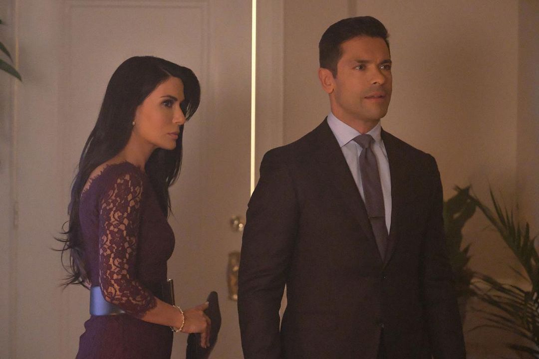 Riverdale : Foto Marisol Nichols, Mark Consuelos