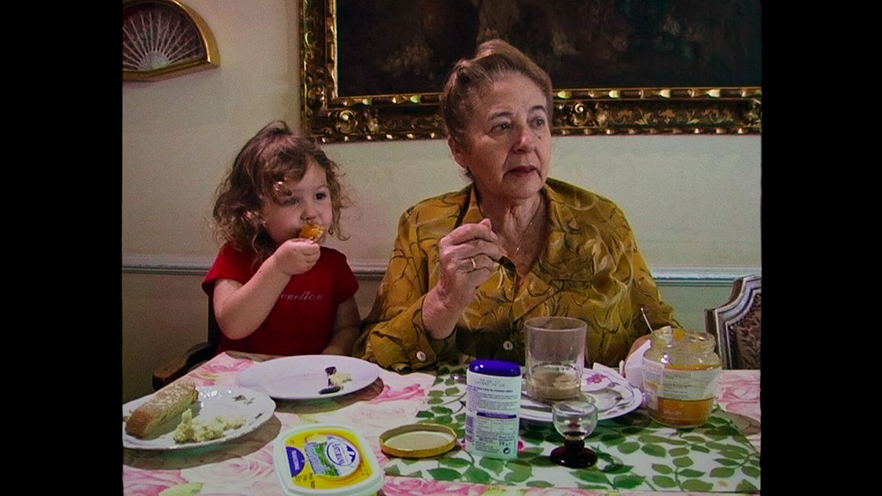 Muchos hijos, un mono y un castillo : Foto