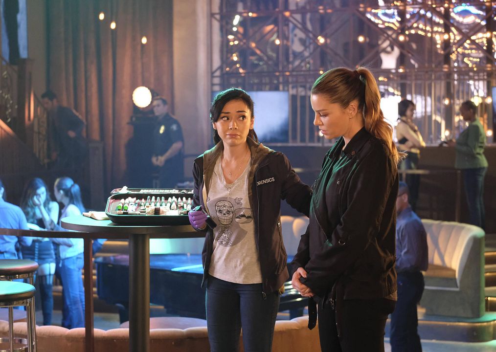 Lucifer : Foto Aimee Garcia, Lauren German